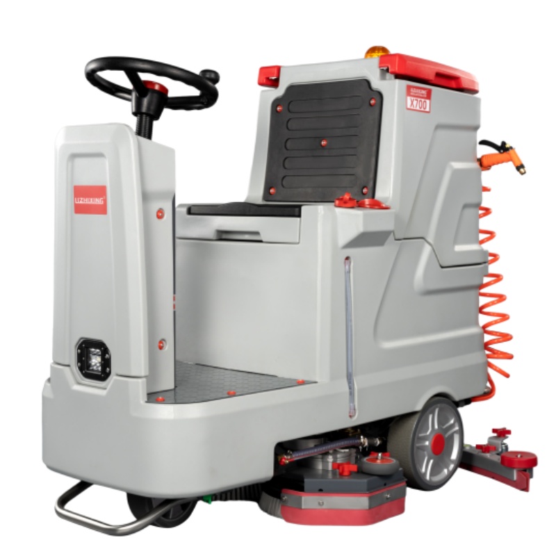 凉山坦洁全自动驾驶式洗地机X700